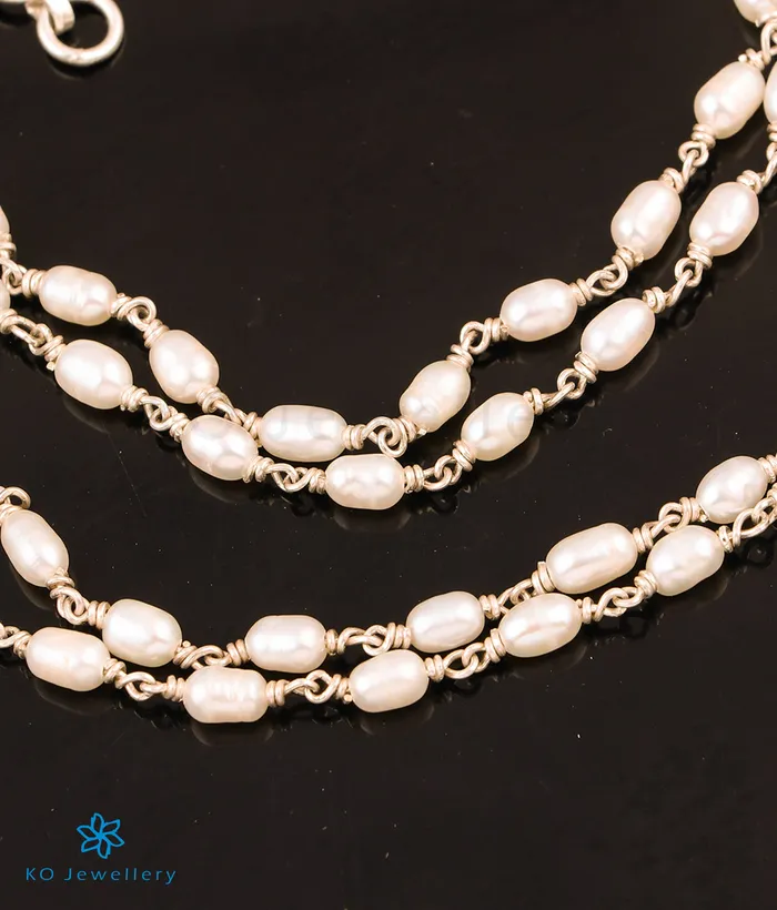 Silversmith Necklaces The Samudra Silver Pearl Chain Long Pearls2 layersBright Silver
