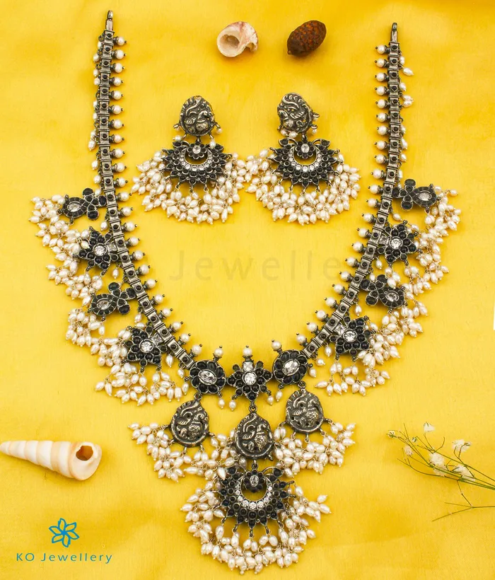 Silversmith The Marala Silver Guttapusalu Necklace OxidisedBlueRice Pearl Necklaces