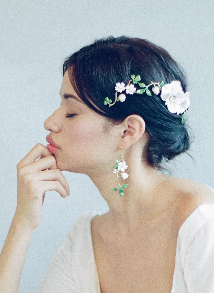 Strawberry vine earrings Style 820 twigs honey Earrings